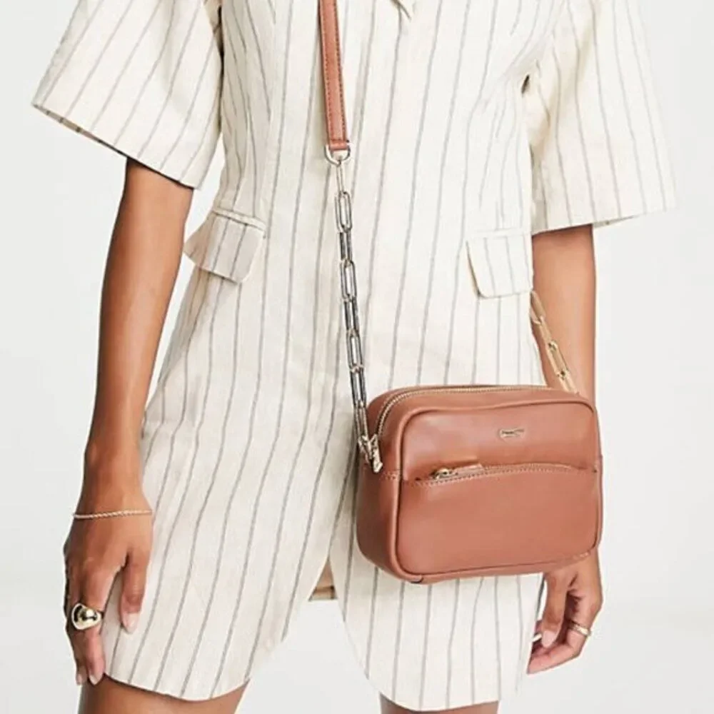 Paul Costelloe Women's Leather‎ Front Pocket Camera Bag Party Evening